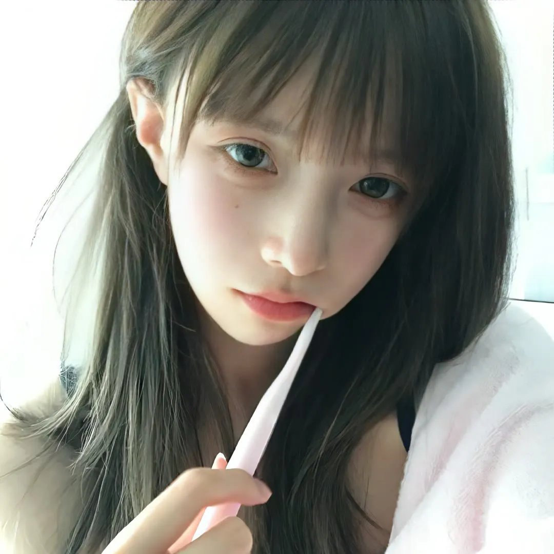 镜中影